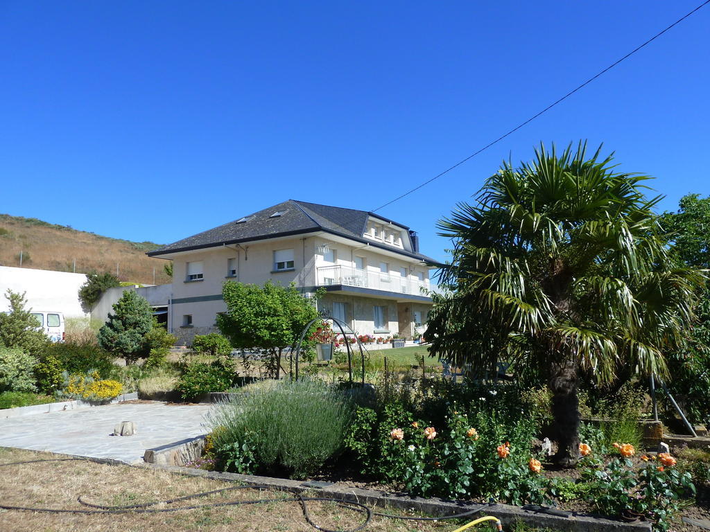 Pension Riego De Ambros Екстер'єр фото